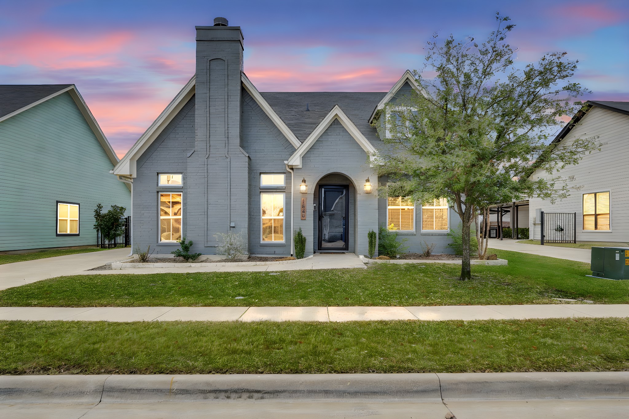 1565 Lizzie Lane Burleson TX 76028