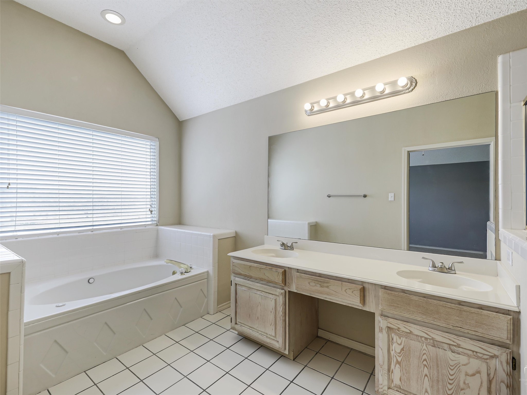 17927 Windflower Way Dallas TX 75252