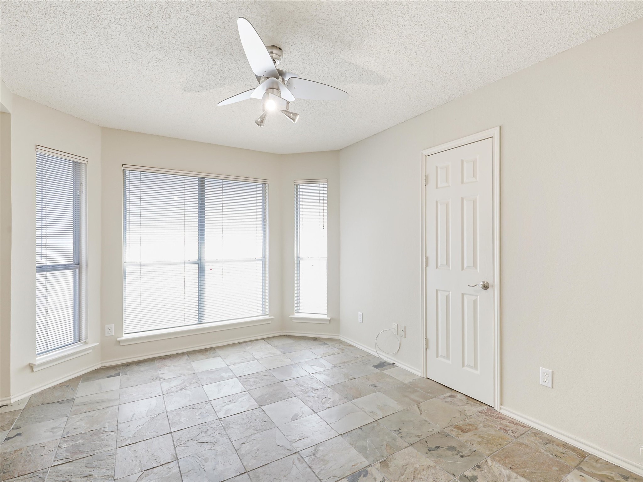 17927 Windflower Way Dallas TX 75252