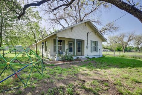 504 N Milam Avenue Richland TX 76681