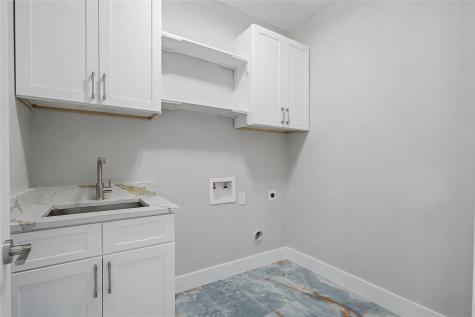 108 Winding Way Azle TX 76020