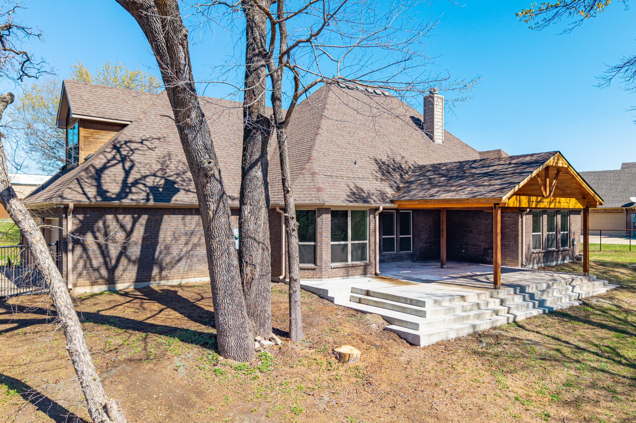 108 Winding Way Azle TX 76020