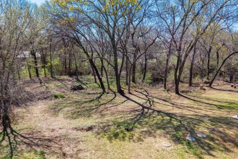 108 Winding Way Azle TX 76020