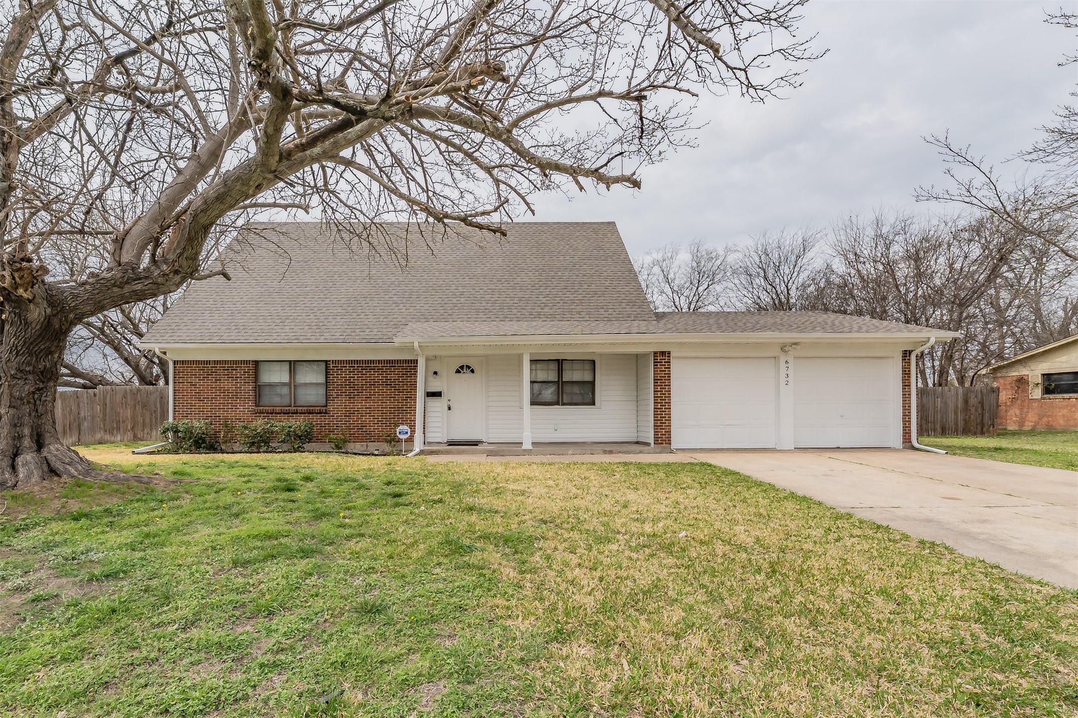 6732 Plantation Road Forest Hill TX 76140