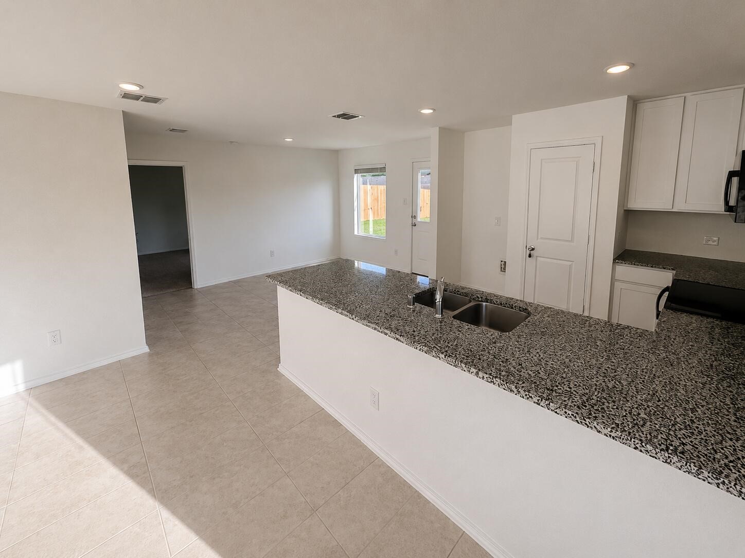 1850 Temper Lane Dallas TX 75253