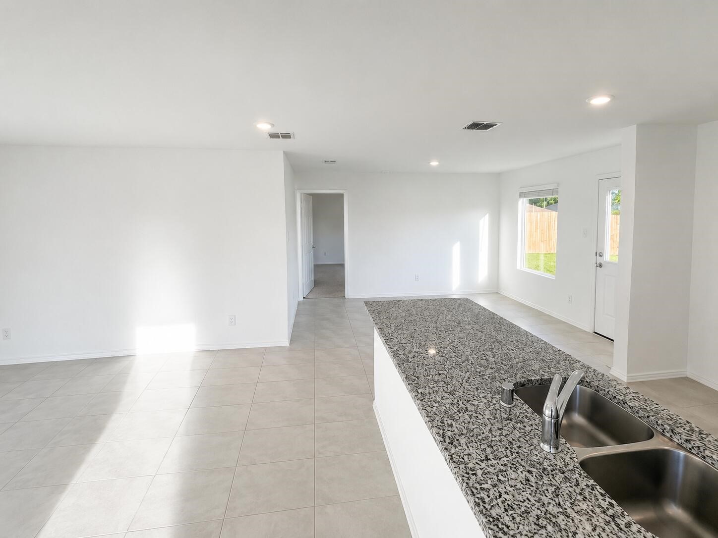 1850 Temper Lane Dallas TX 75253