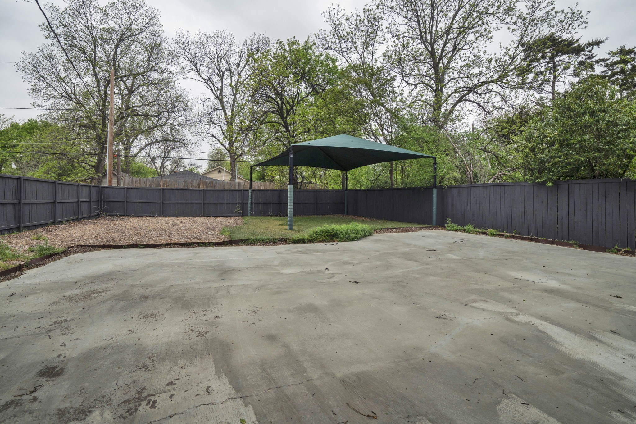 3023 Arizona Avenue Dallas TX 75216