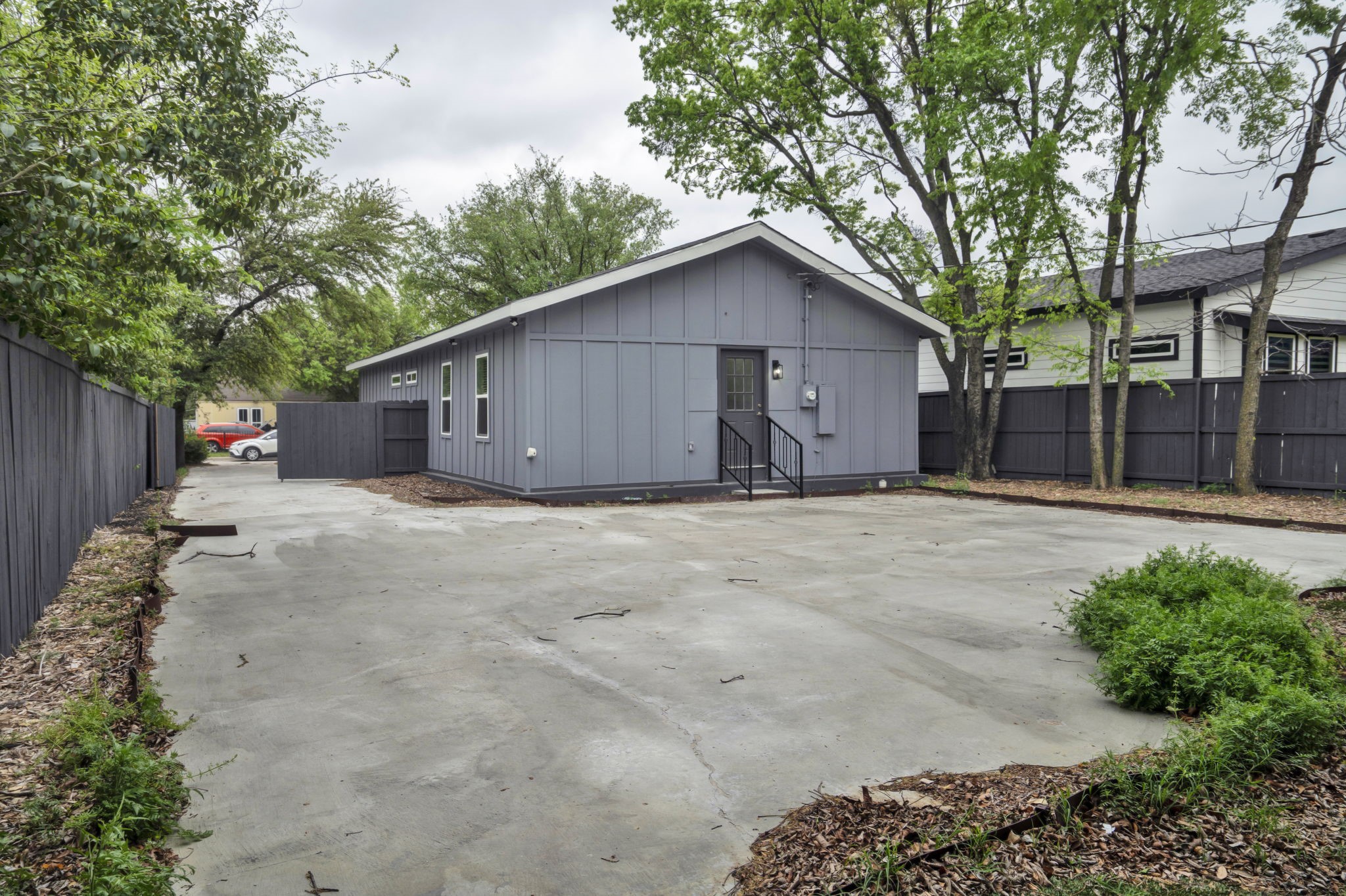 3023 Arizona Avenue Dallas TX 75216