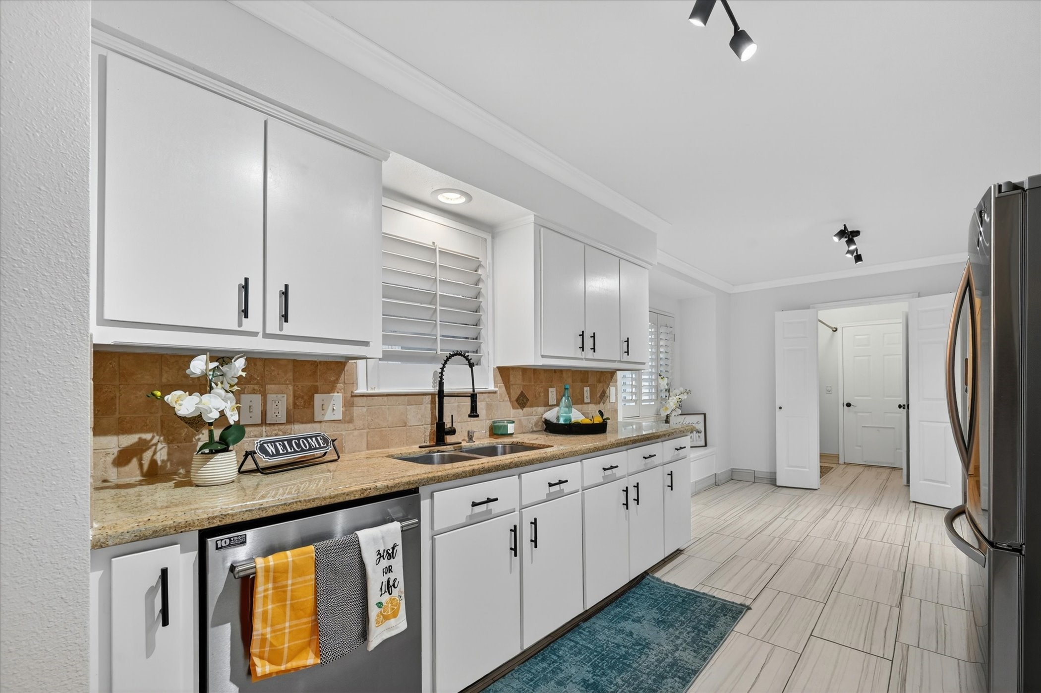 2709 Chadwick Drive Plano TX 75075