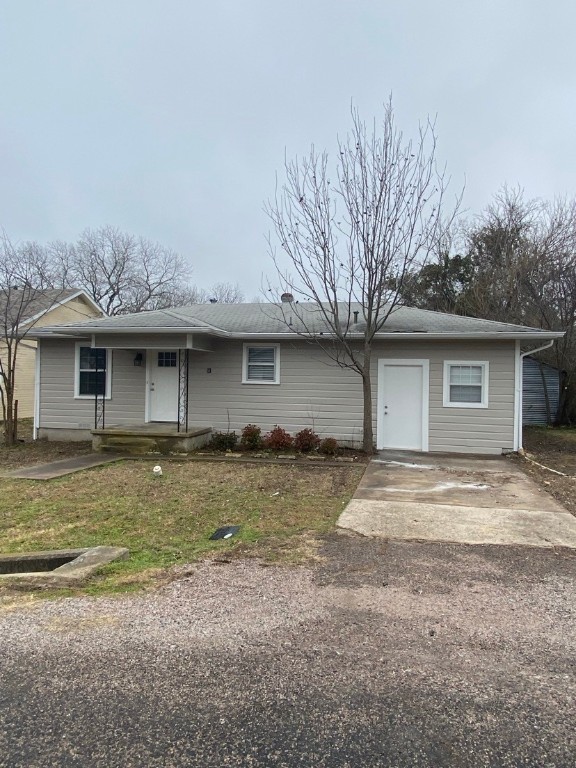 663 Tolson Avenue Van Alstyne TX 75495