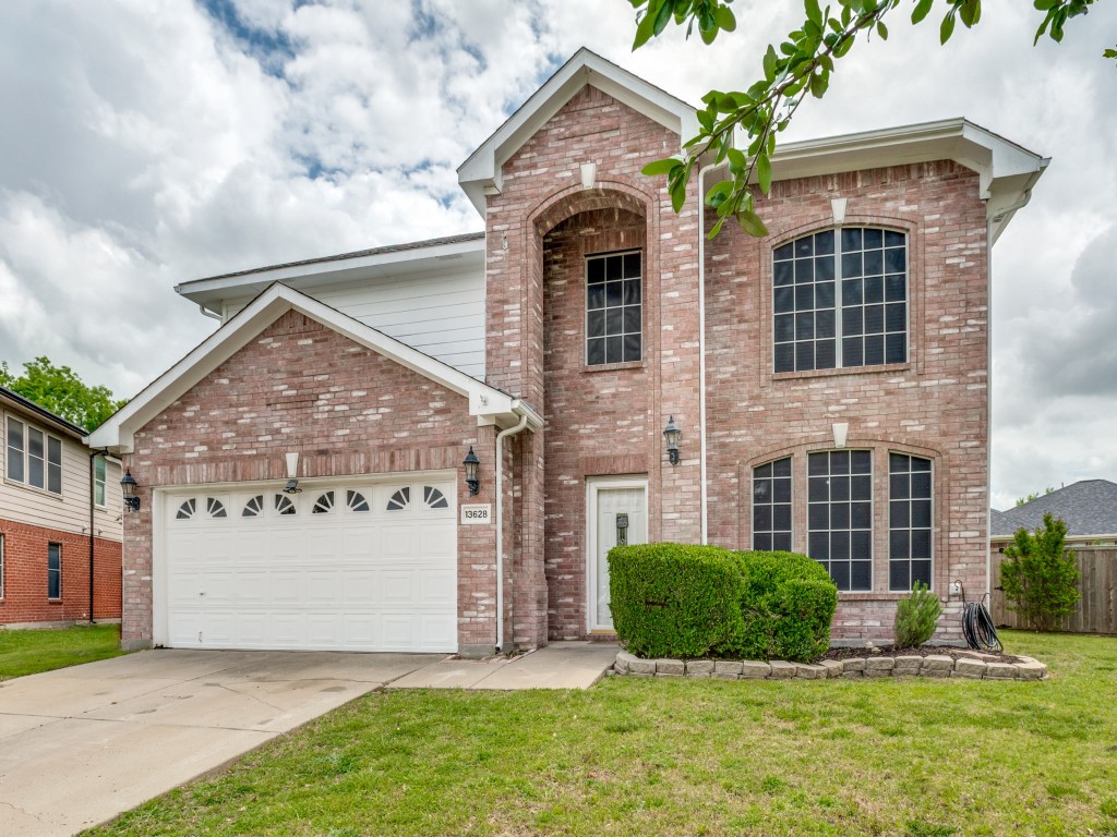 13628 Cherokee Ranch Road Fort Worth TX 76262