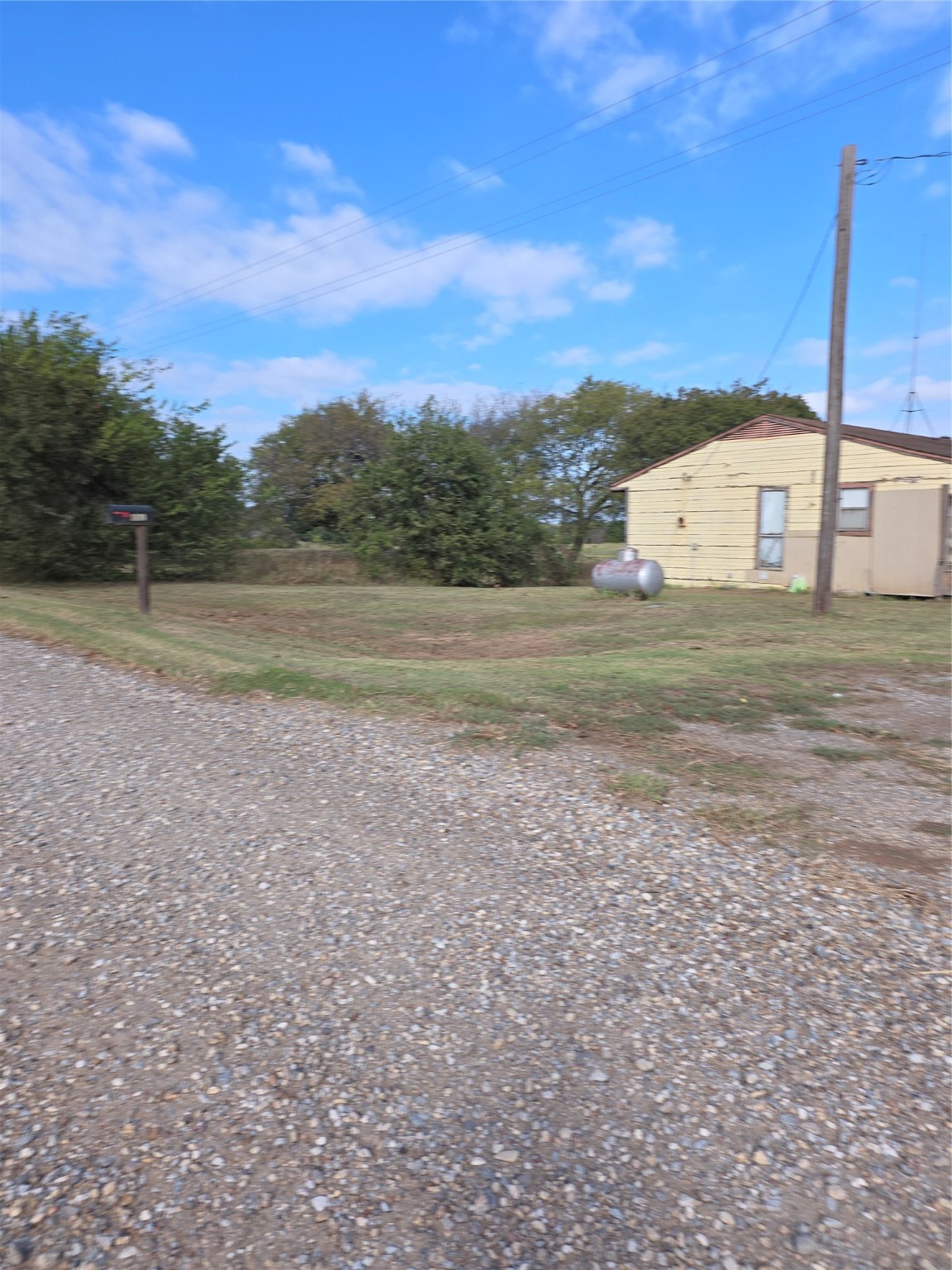 3830 County Road 4040 Whitewright TX 75491