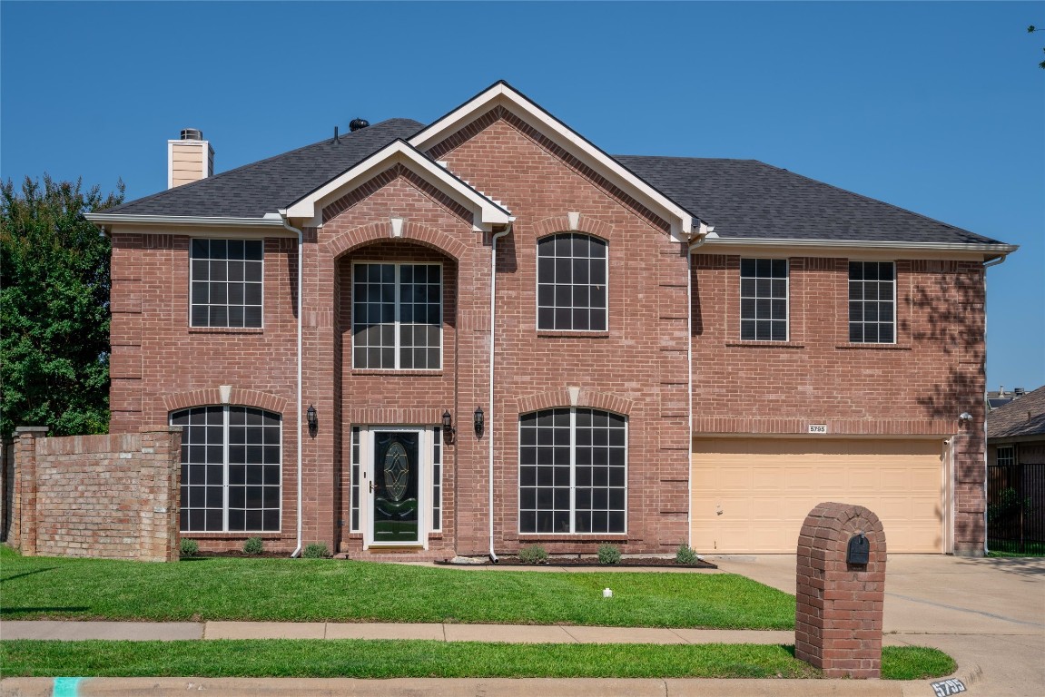 5795 Fall Creek Drive Haltom City TX 76137