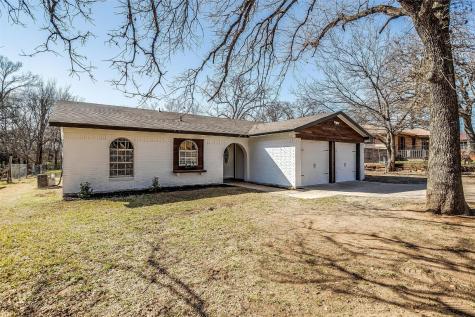 1112 Lakewood Circle Alvarado TX 76009