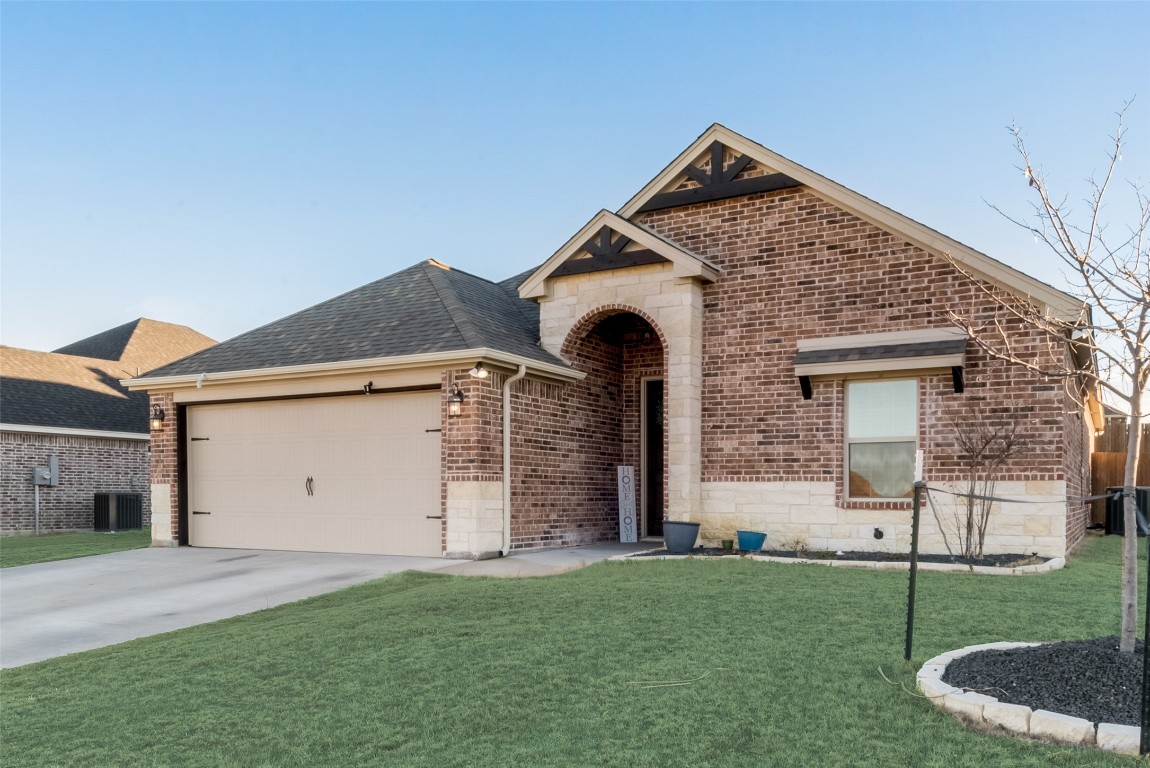 205 Harp Avenue Godley TX 76044