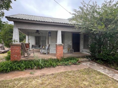 101 E Commerce Street Gustine TX 76455
