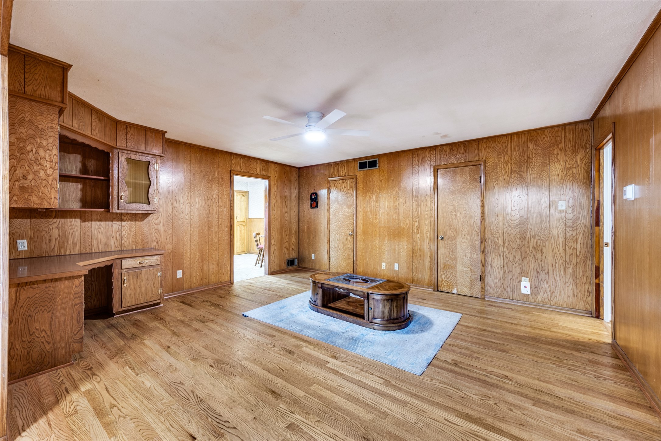 3019 Sharpview Lane Dallas TX 75228
