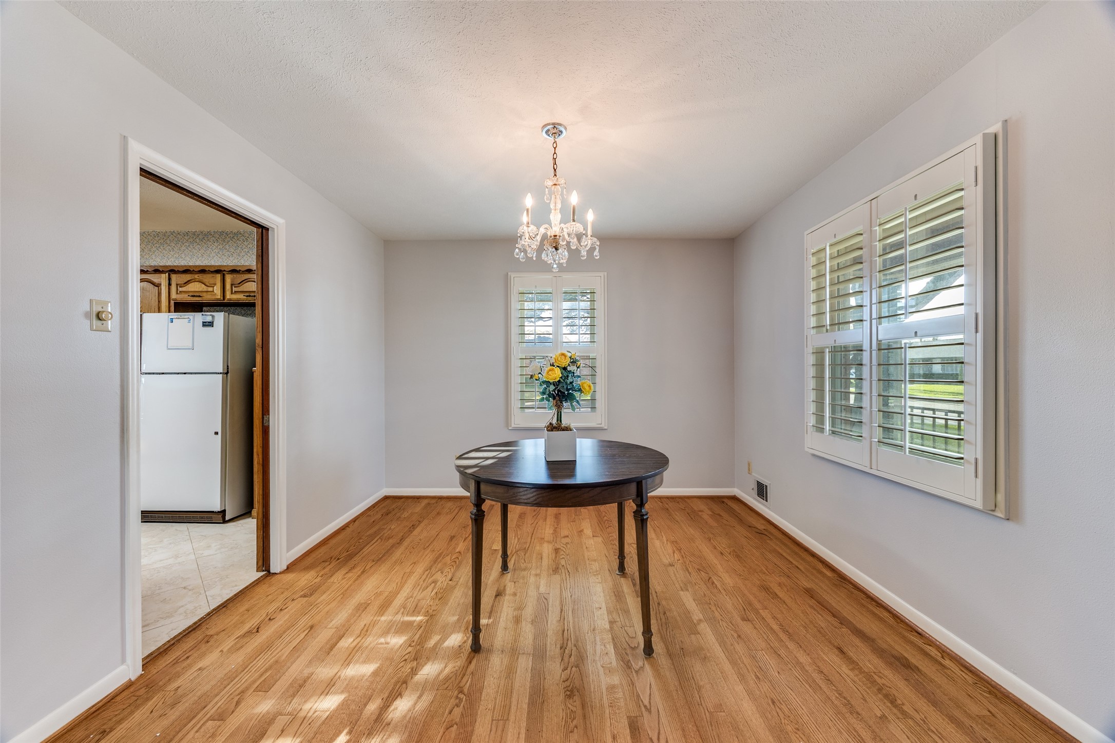 3019 Sharpview Lane Dallas TX 75228