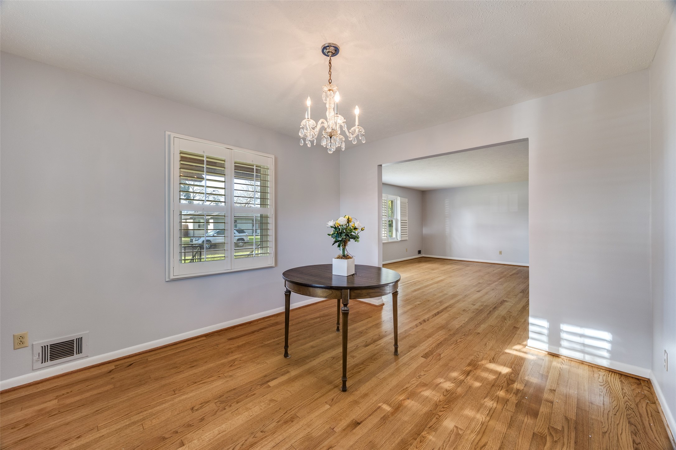 3019 Sharpview Lane Dallas TX 75228