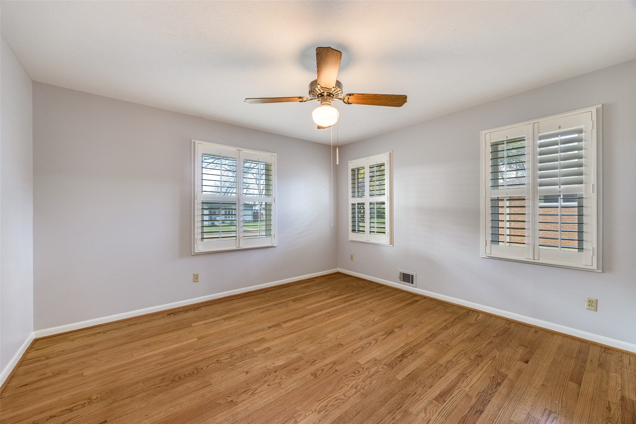 3019 Sharpview Lane Dallas TX 75228