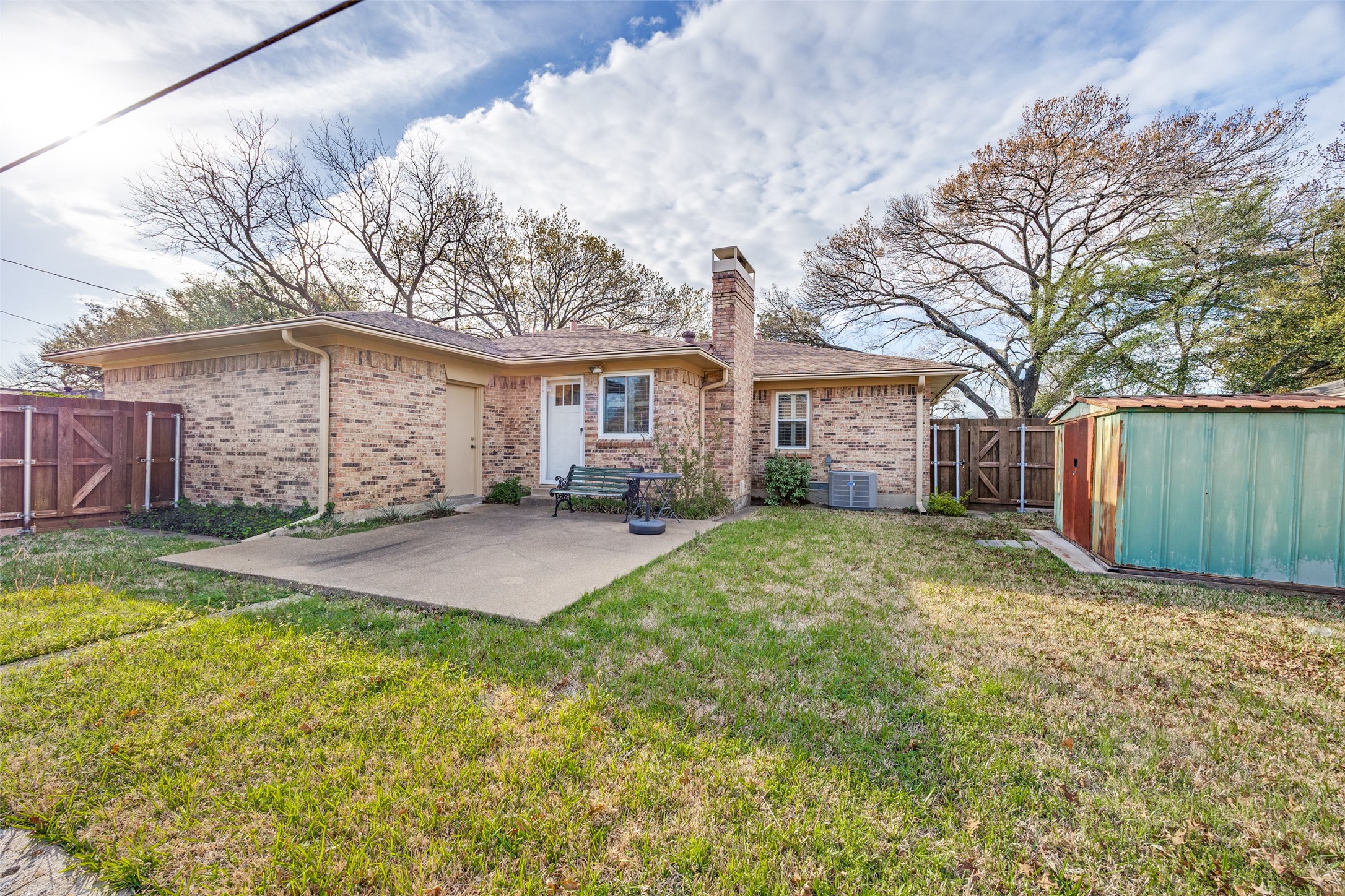 3019 Sharpview Lane Dallas TX 75228