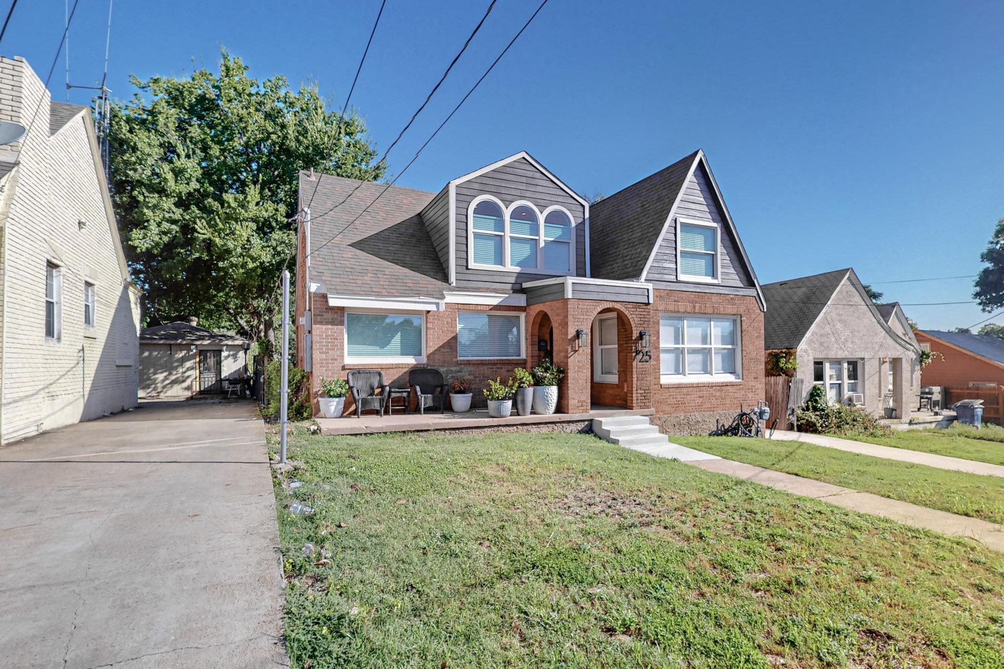 725 Nolte Drive Dallas TX 75208