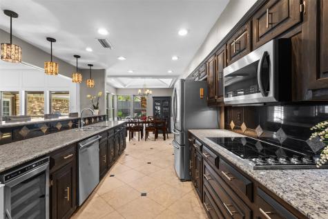 9426 Hillview Drive Dallas TX 75231