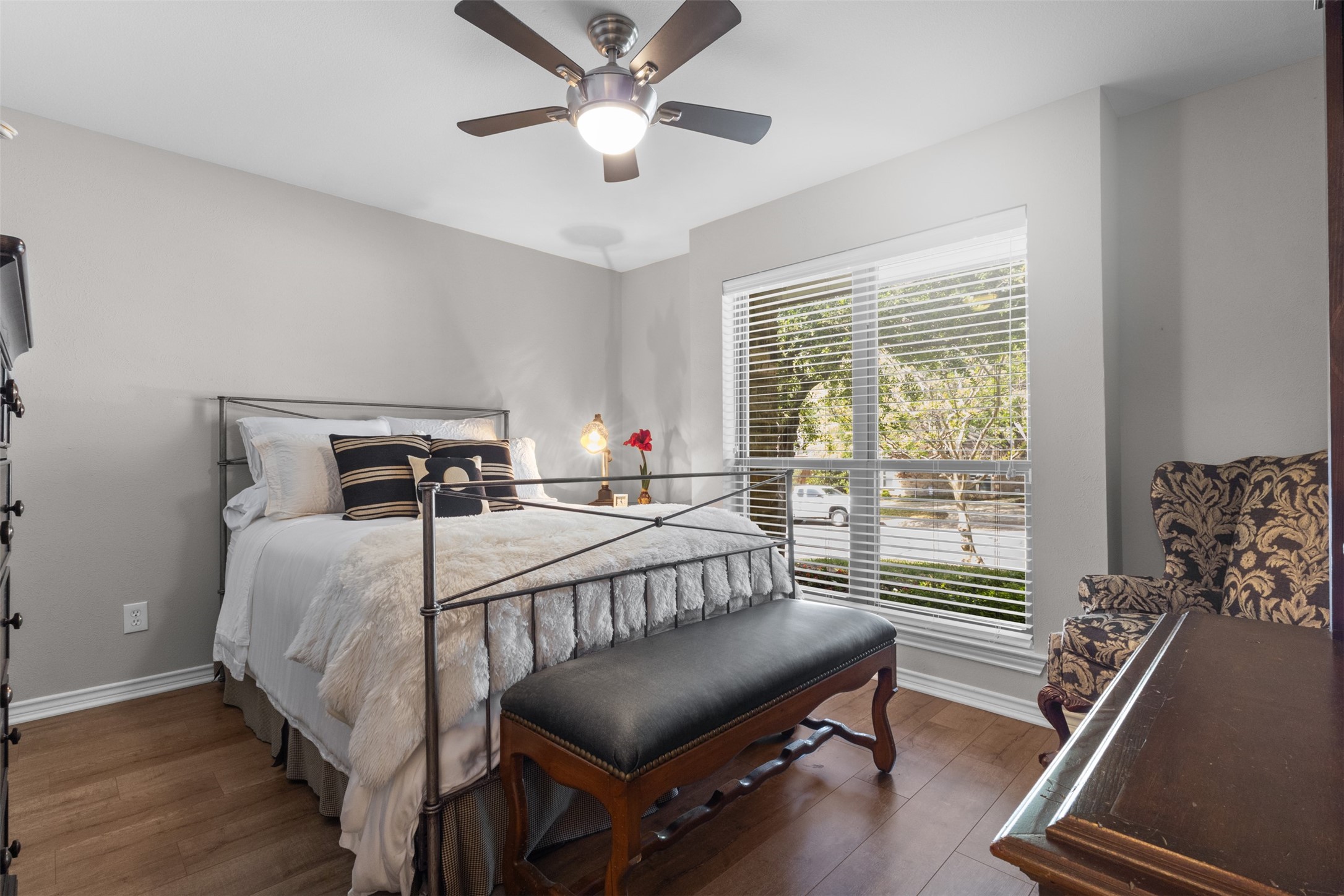 9426 Hillview Drive Dallas TX 75231