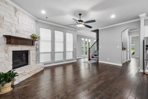 808 Harmony Lane Mckinney TX 75069