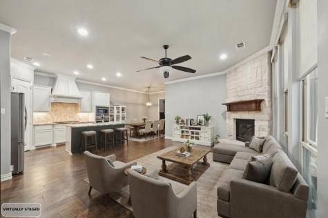 808 Harmony Lane Mckinney TX 75069