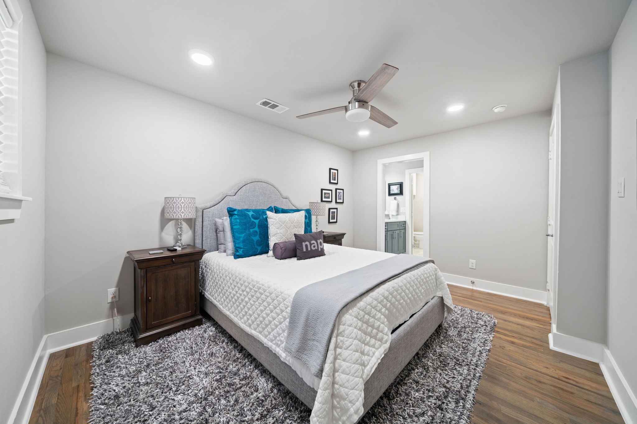 5327 Richard Avenue Dallas TX 75206