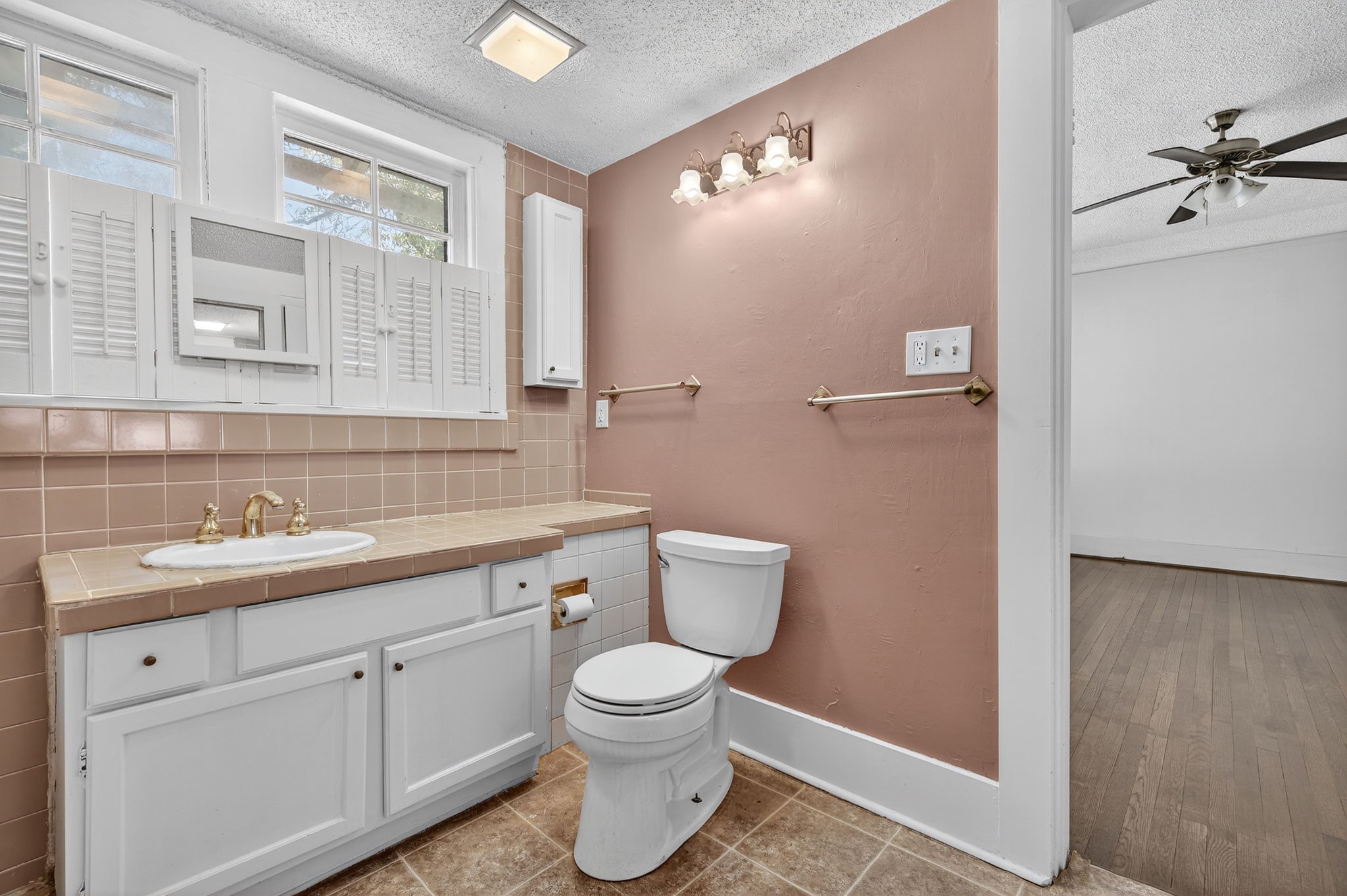 916-B E Hubbard Street Mineral Wells TX 76067
