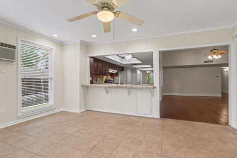 5926 Rosehill Road Garland TX 75043