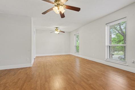 5926 Rosehill Road Garland TX 75043