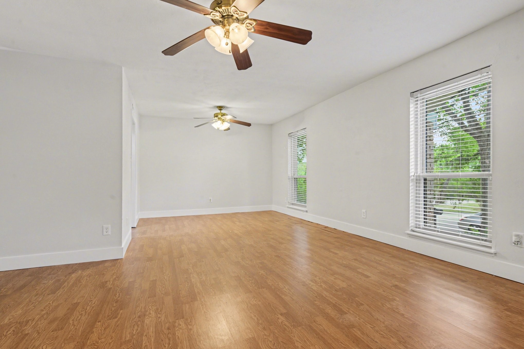 5926 Rosehill Road Garland TX 75043