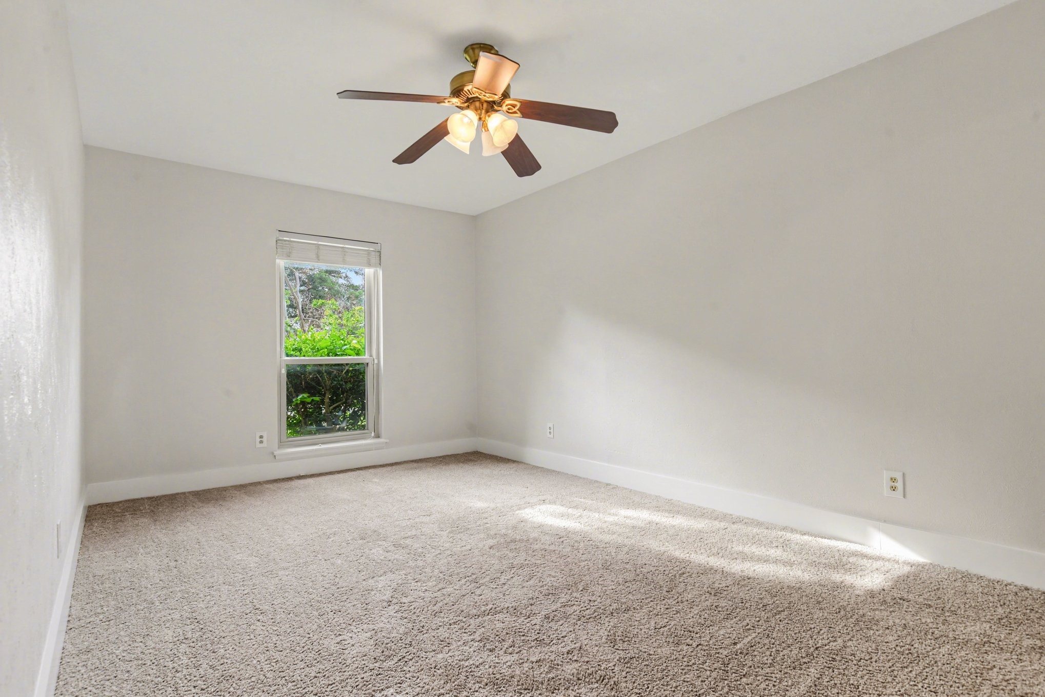 5926 Rosehill Road Garland TX 75043