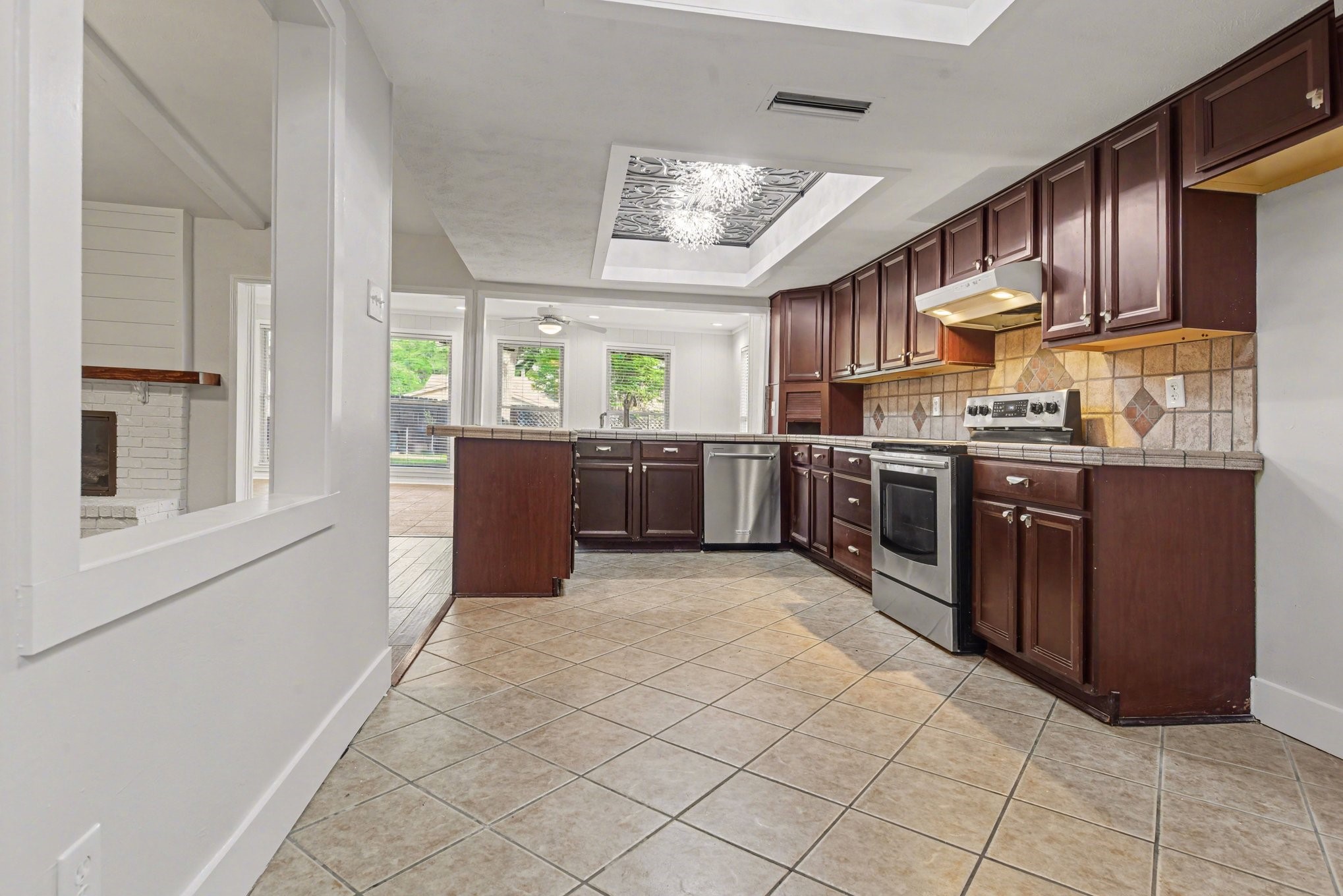 5926 Rosehill Road Garland TX 75043