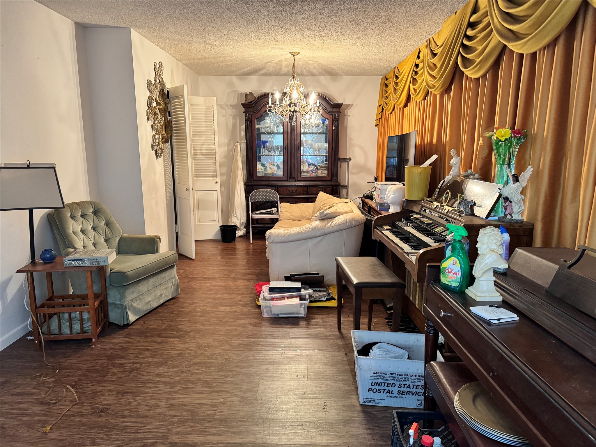 4115 Shoreline Drive Dallas TX 75233