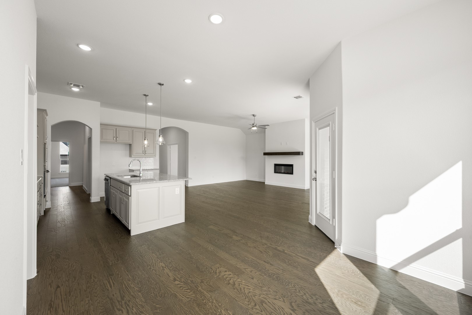 220 Pine Leaf Trail Waxahachie TX 75165