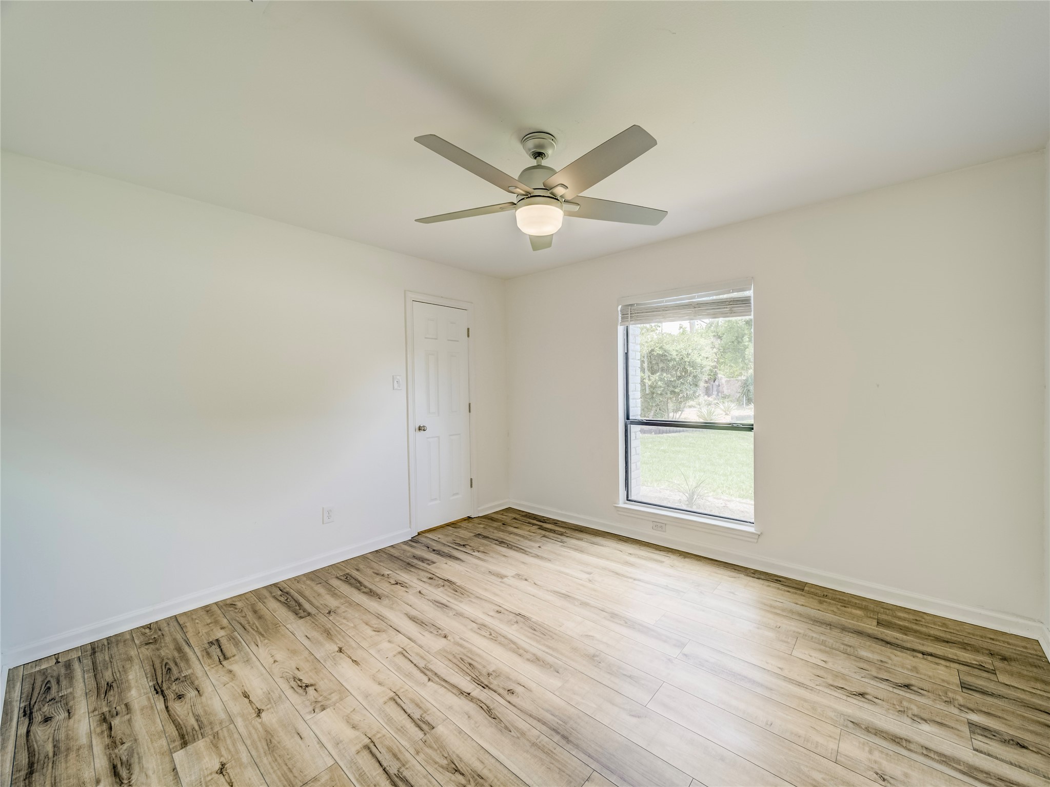 6004 White Rose Trail Dallas TX 75248