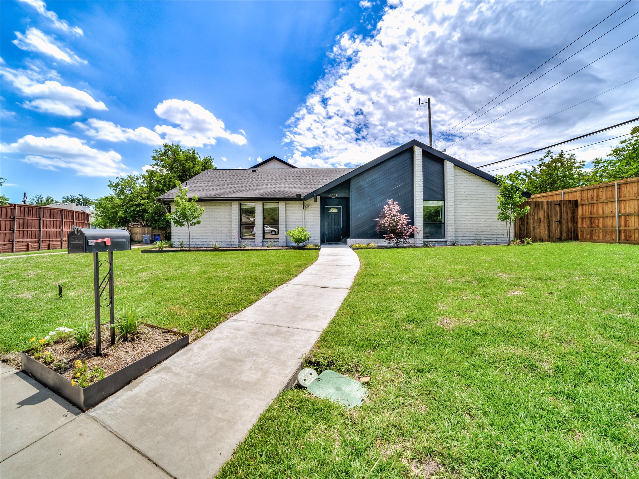 6004 White Rose Trail Dallas TX 75248