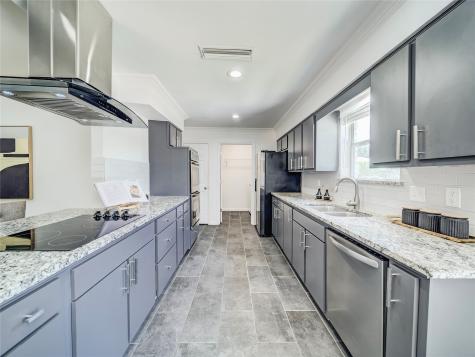 6004 White Rose Trail Dallas TX 75248