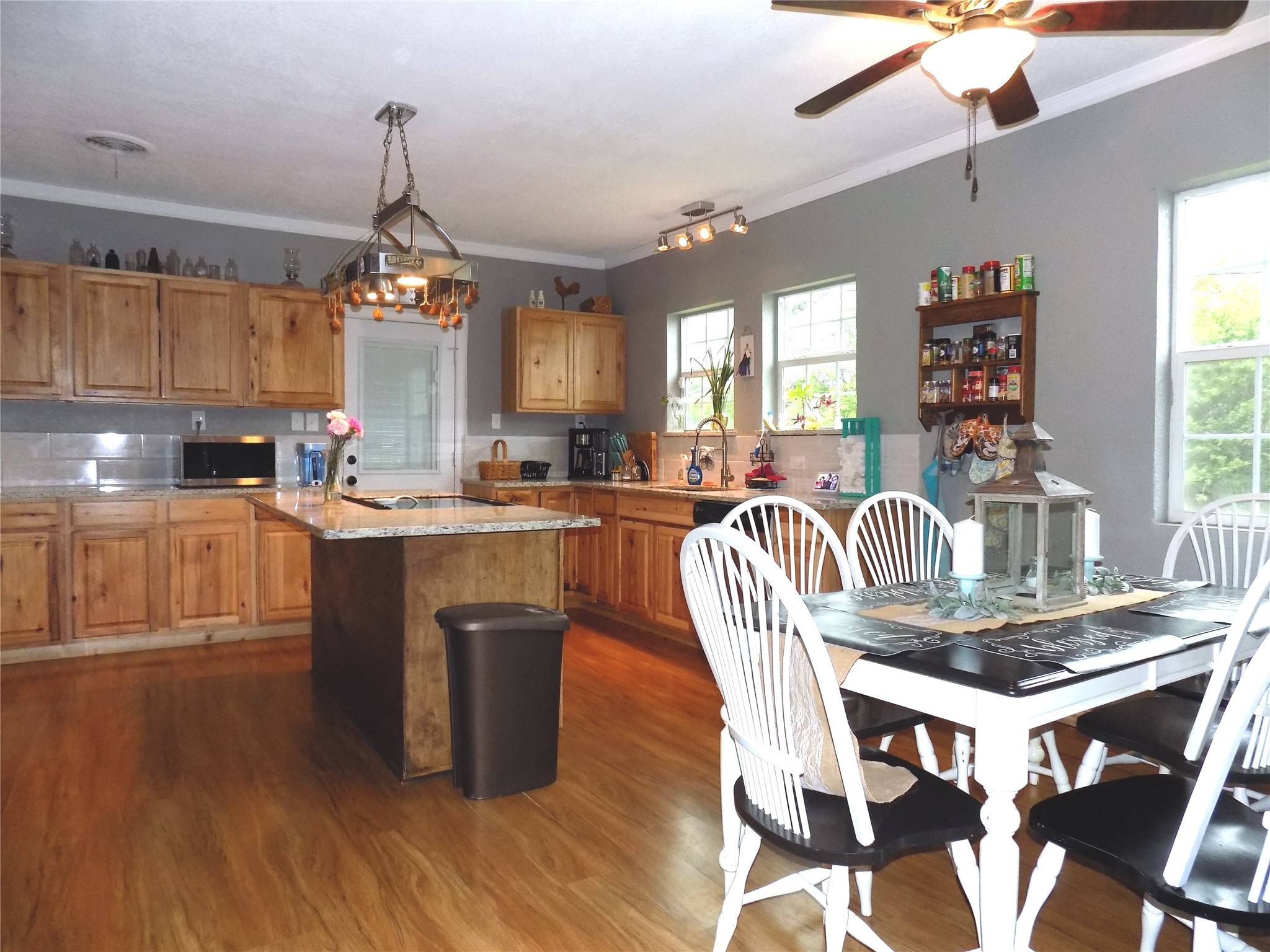 410 S Mill Street Bowie TX 76230