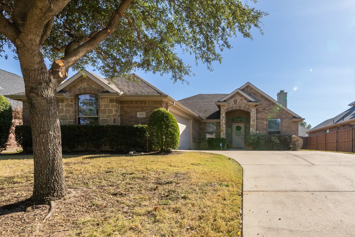 5855 Windy Meadow Lane Grand Prairie TX 75052