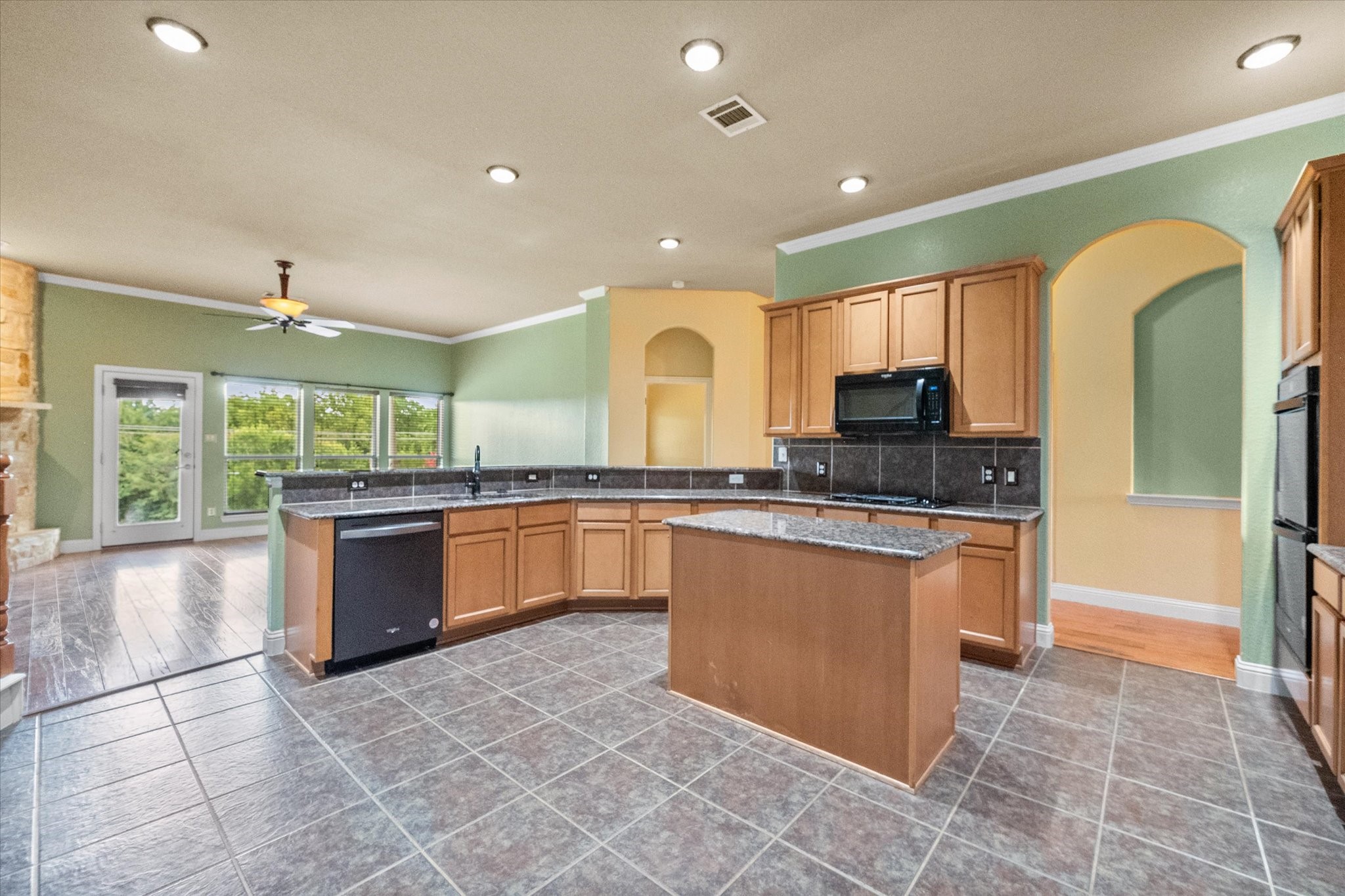 4407 Don Drive Mansfield TX 76063