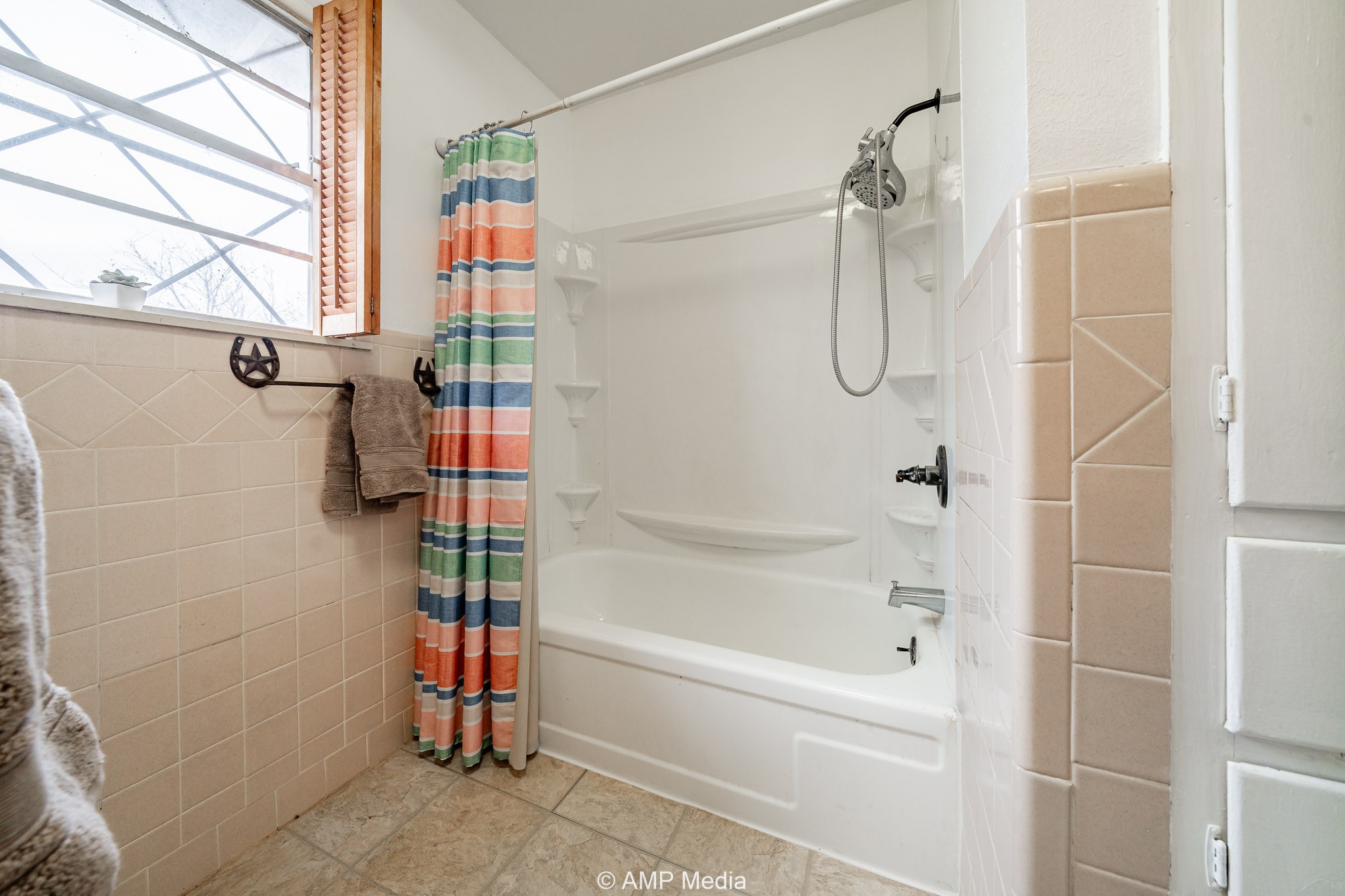 510 W Irving Street Munday TX 76371