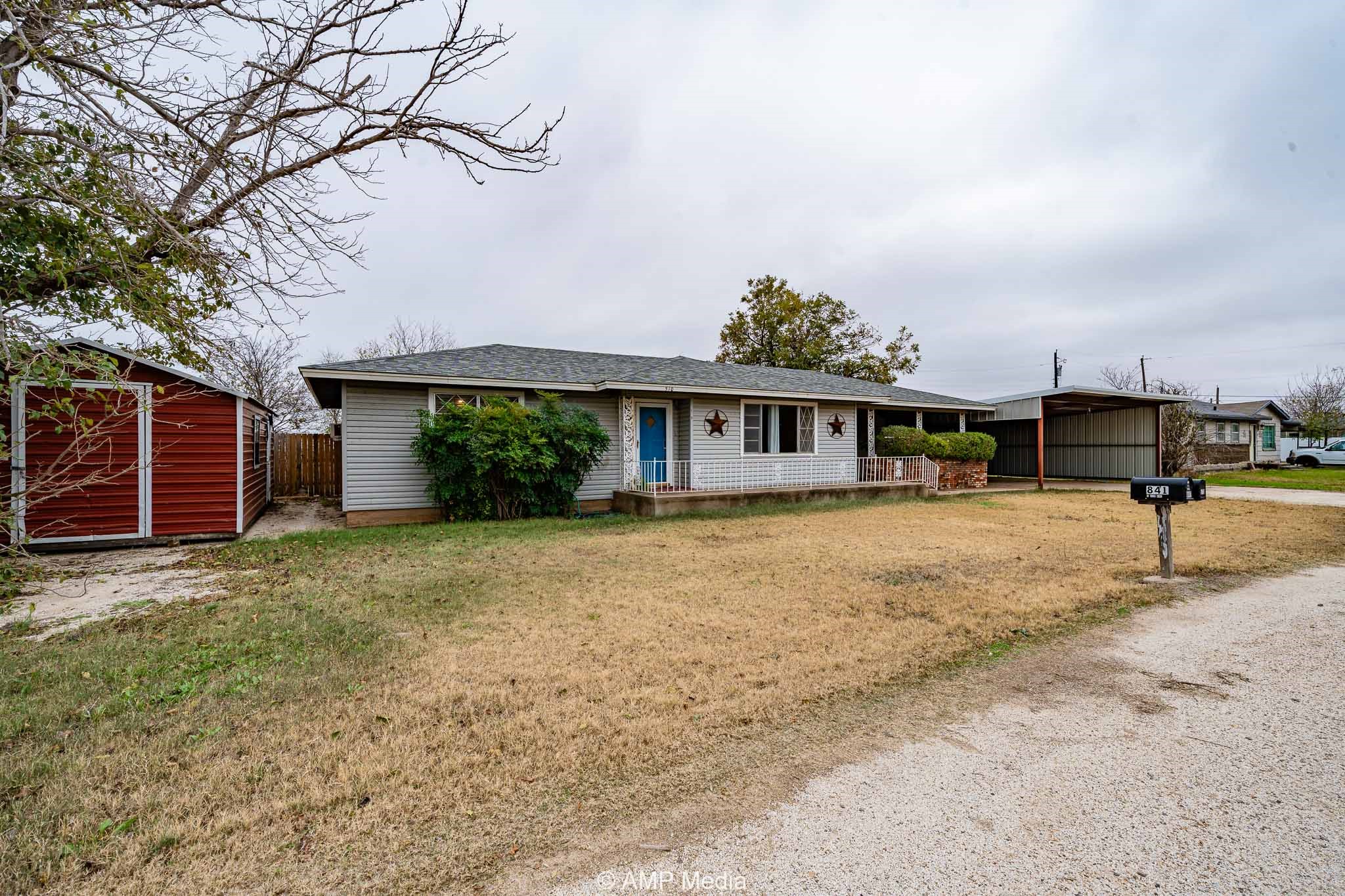 510 W Irving Street Munday TX 76371
