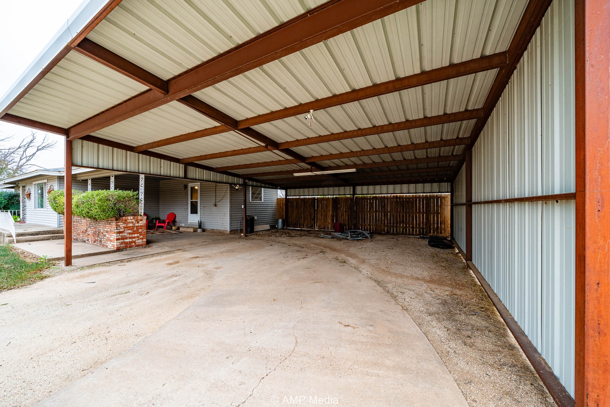510 W Irving Street Munday TX 76371
