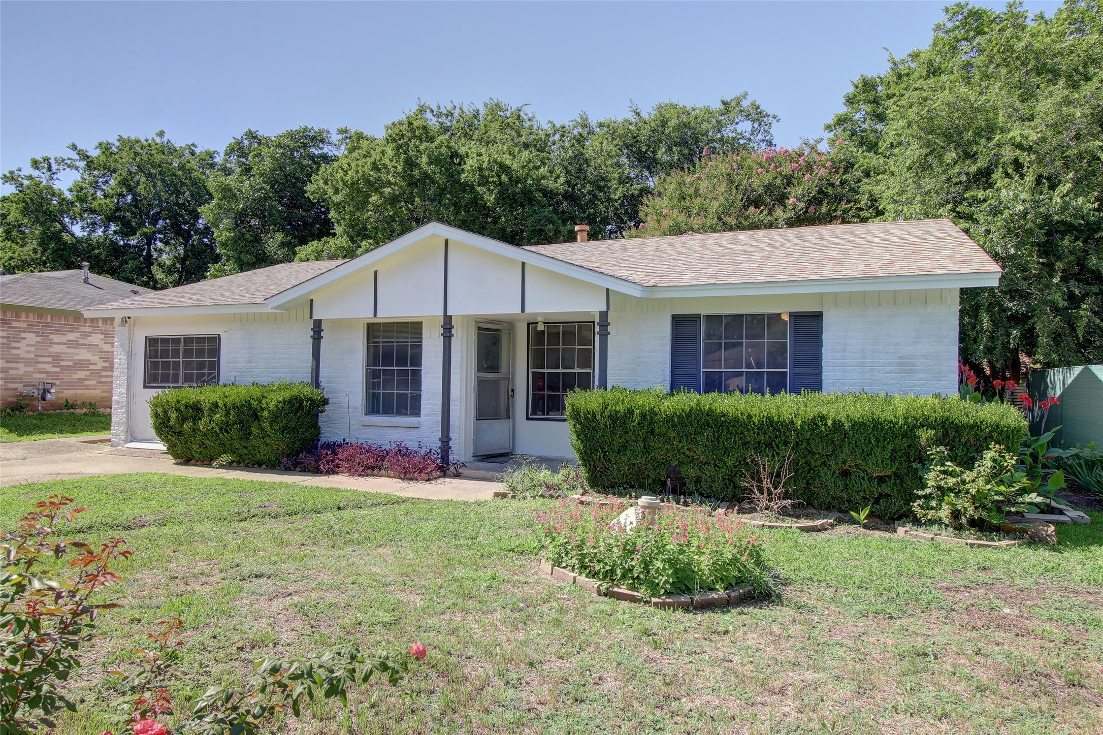 1311 Rosewood Lane Arlington TX 76010