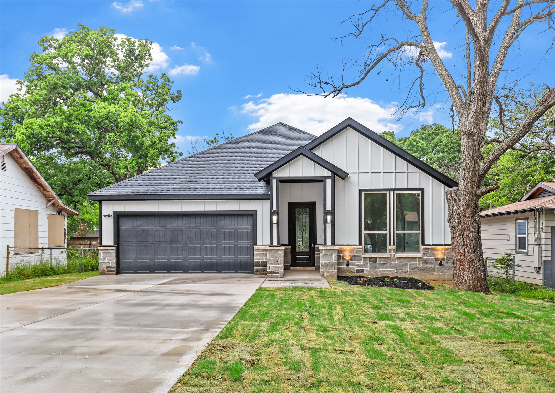 2813 Canton Drive Fort Worth TX 76112